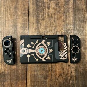 Zelda themed Nintendo switch Skin